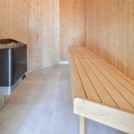 Beautiful In Vaeggerlose With Sauna 別荘