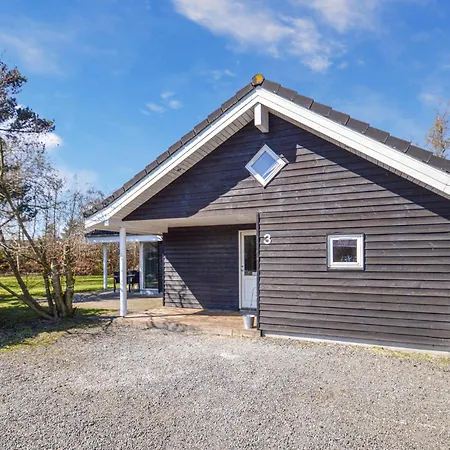 Beautiful In Vaeggerlose With Sauna Casa de Férias Bøtø By